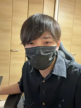 Snapshot of jiji9253 chatting on 07/05/26, 12:23 jiji9253 online show from 07/05/26, 12:23
