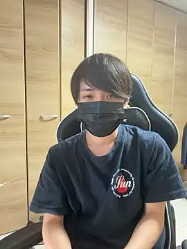 Snapshot of jiji9253 chatting on 07/18/26, 04:49 jiji9253 online show from 07/18/26, 04:49