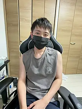 Snapshot of jiji9253 chatting on 07/26/26, 12:34 jiji9253 online show from 07/26/26, 12:34