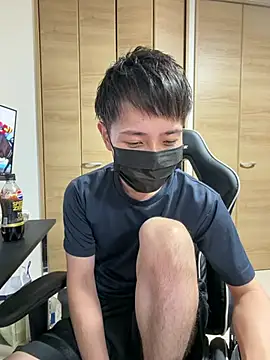 Snapshot of jiji9253 chatting on 08/03/26, 12:32 jiji9253 online show from 08/03/26, 12:32