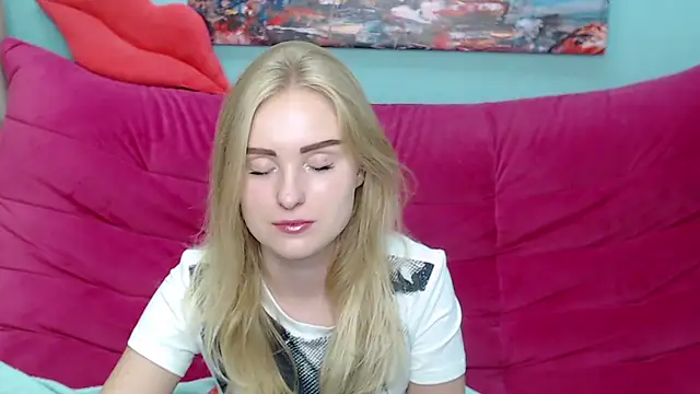 SofySofty online show from 10/02/25, 04:41