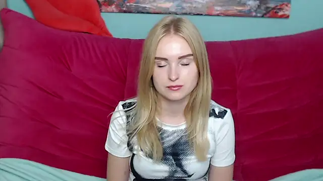 SofySofty online show from 10/17/25, 04:48