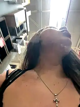 Sara-cooper2 online show from 10/21/25, 01:56