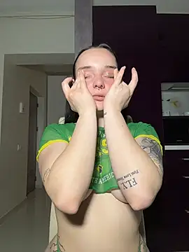 Baby Eva23 online show from 04/28/26, 05:07