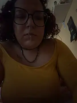 Snapshot of chiaretta_loveit chatting on 12/01/25, 01:49 chiaretta loveit online show from 12/01/25, 01:49