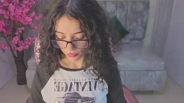 Snapshot of valkiria_ardent_s chatting on 02/07/26, 12:58 valkiria ardent s online show from 02/07/26, 12:58