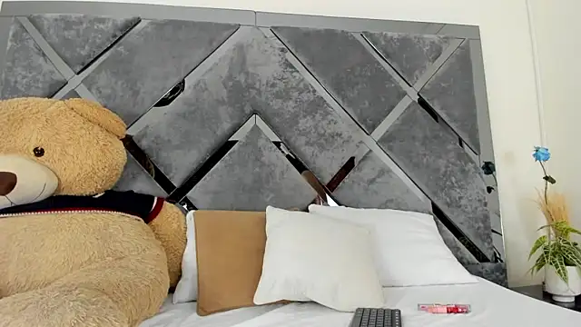 Sweet Salome1 online show from 10/15/25, 12:38