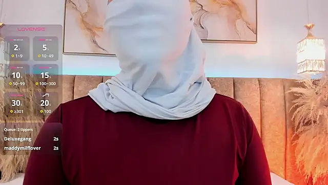 azza   online show from 11/04/25, 12:04