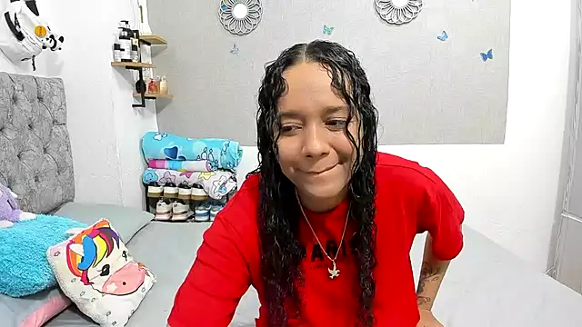 Snapshot of nay_and_aleja1 chatting on 10/09/25, 03:37 nay and aleja1 online show from 10/09/25, 03:37