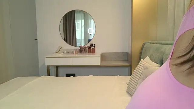 Snapshot of Lexii_otto chatting on 04/04/26, 05:49 Lexii otto online show from 04/04/26, 05:49