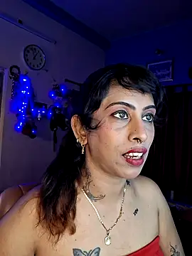 Love Beauty01 online show from 04/12/26, 06:57