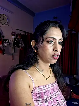 Love Beauty01 online show from 04/24/26, 06:43