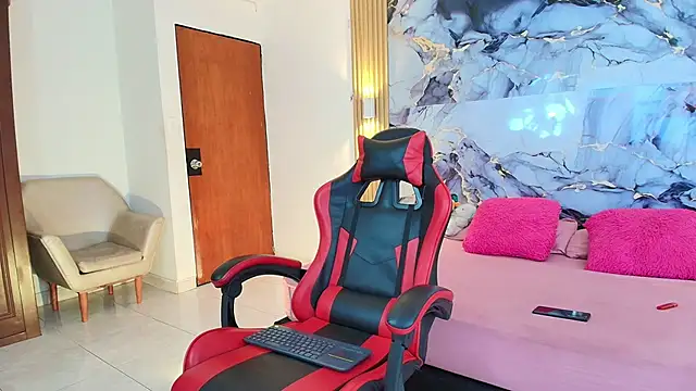 tammy 02  online show from 02/13/26, 02:13