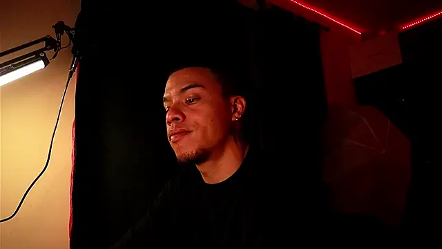 AlphaMasterXxx online show from 10/09/25, 06:11