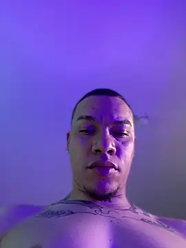 AlphaMasterXxx online show from 12/17/25, 06:47