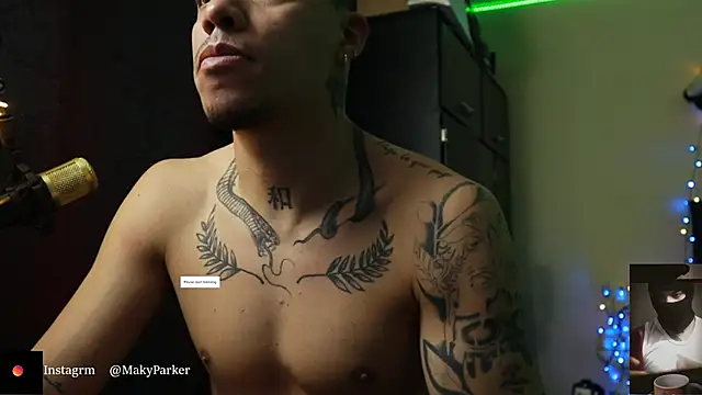 AlphaMasterXxx online show from 12/22/25, 03:09