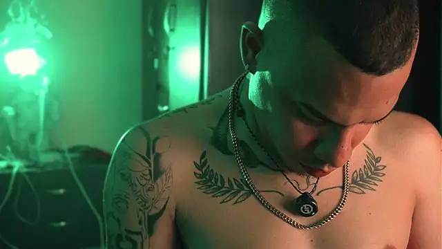 AlphaMasterXxx online show from 04/09/26, 09:42