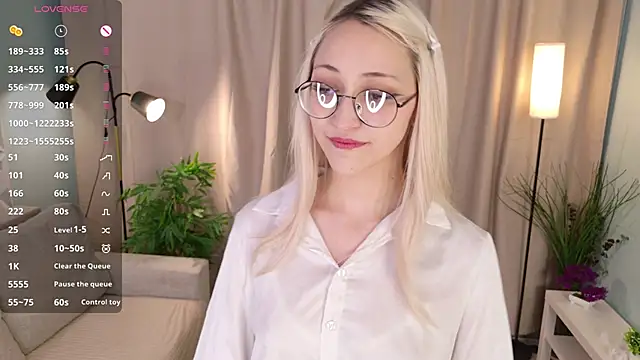 Snapshot of Marry_sharp chatting on 12/01/25, 09:09 Marry sharp online show from 12/01/25, 09:09