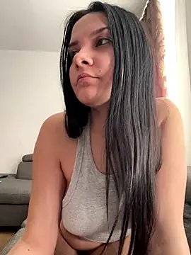 Selena y online show from 01/18/26, 12:20