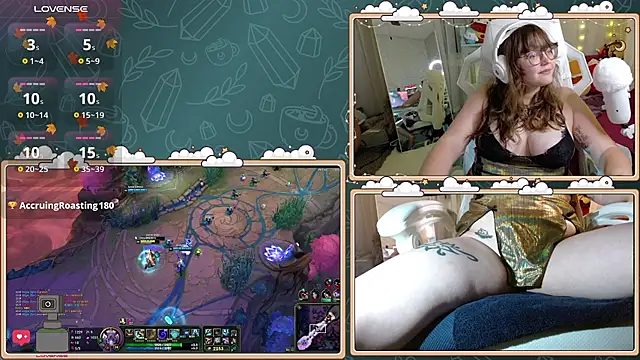 Snapshot of ithuriella chatting on 11/18/25, 04:17 ithuriella online show from 11/18/25, 04:17