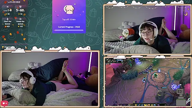 Snapshot of ithuriella chatting on 12/05/25, 12:03 ithuriella online show from 12/05/25, 12:03