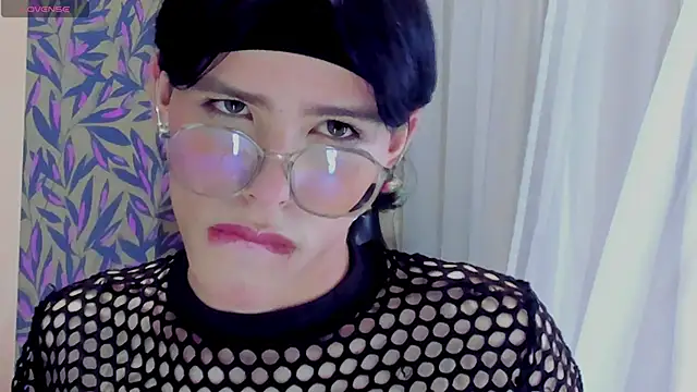 mysterius boy online show from 09/10/25, 07:14