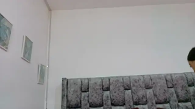 Lizbeth Rouse online show from 11/28/25, 03:25