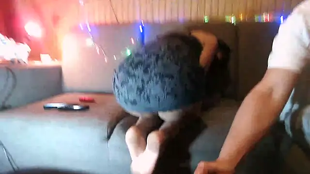 TheBunnyAndTheMaster online show from 10/16/25, 01:06