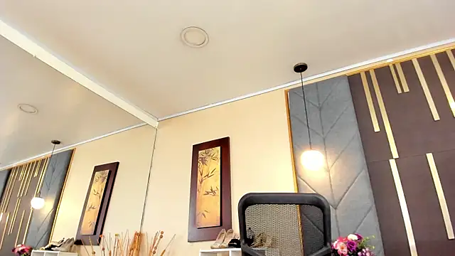 OliviGrace online show from 05/15/26, 09:22