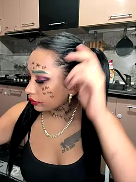 JaneetDeea online show from 10/29/25, 11:17