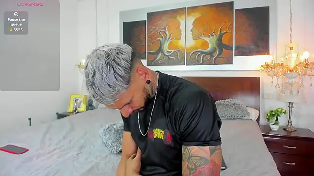 Snapshot of Valentiinoss chatting on 09/29/25, 08:02 Valentiinoss online show from 09/29/25, 08:02