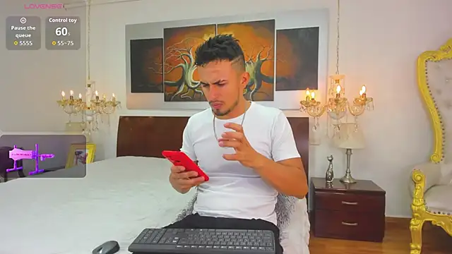 Valentiinoss online show from 02/04/26, 08:36