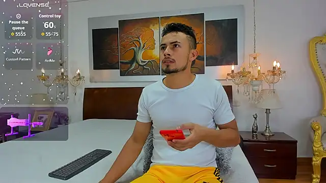 Valentiinoss online show from 02/11/26, 08:47