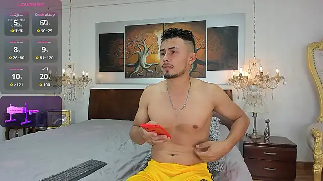 Valentiinoss online show from 02/20/26, 09:15