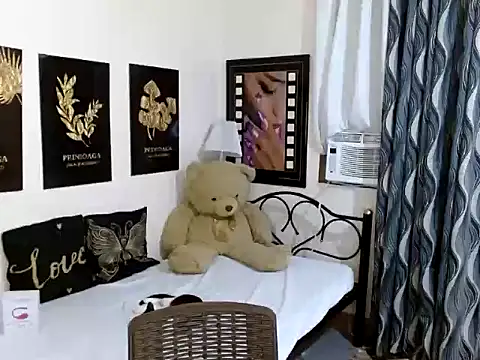 TSbrianaHugeCock online show from 12/20/25, 08:10