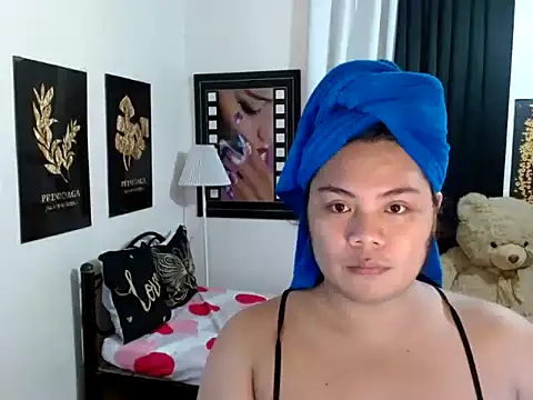 TSbrianaHugeCock online show from 02/10/26, 01:59