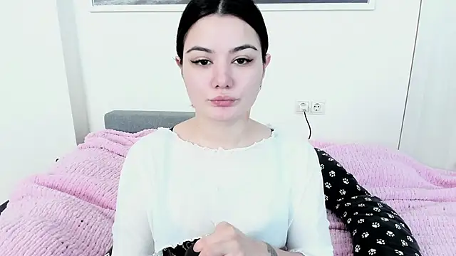 Dark Moni online show from 04/24/26, 03:20