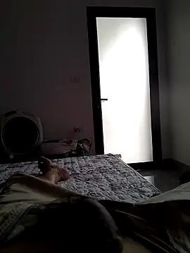 quoc85 online show from 11/11/25, 06:13