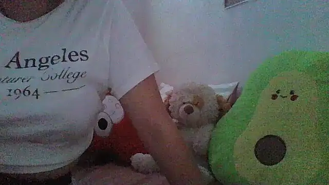 jenmarquez  online show from 11/11/25, 08:09