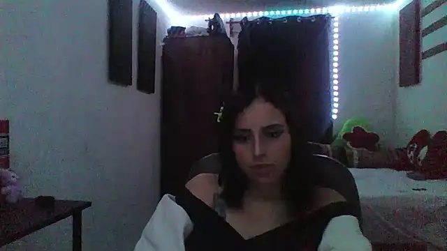 jenmarquez  online show from 12/19/25, 05:58