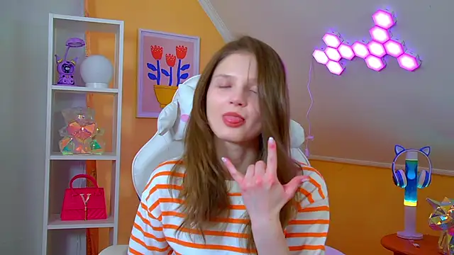 JaneRosen online show from 04/25/26, 06:27