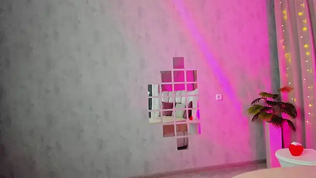  Sunpuddle online show from 04/21/26, 02:51