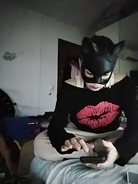 Snapshot of SweetSun69 chatting on 02/14/26, 05:32 SweetSun69 online show from 02/14/26, 05:32