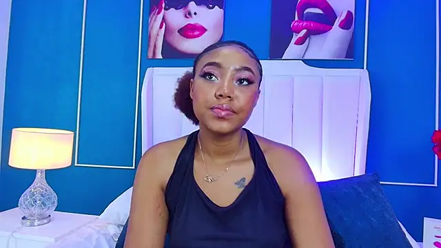 Snapshot of AngelaRoberts chatting on 10/23/25, 04:12 AngelaRoberts online show from 10/23/25, 04:12