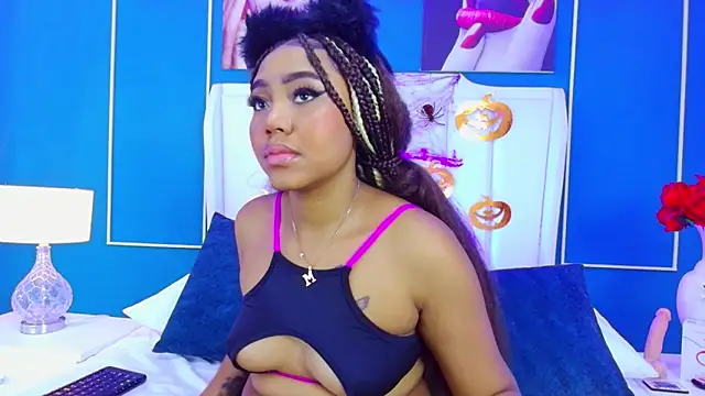 Snapshot of AngelaRoberts chatting on 10/27/25, 04:27 AngelaRoberts online show from 10/27/25, 04:27