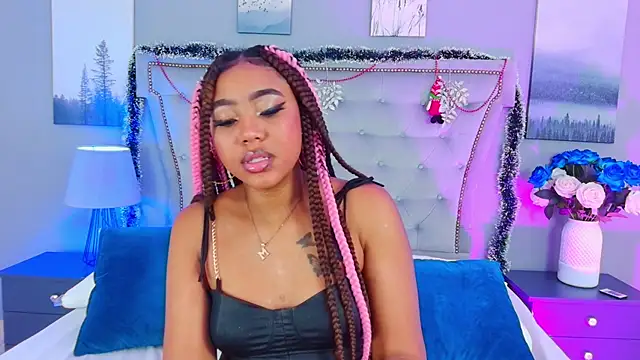 AngelaRoberts online show from 12/22/25, 10:18