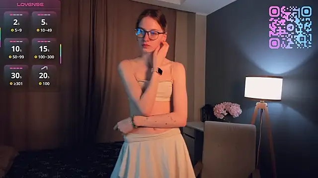 SharylSmalt online show from 03/26/26, 01:01