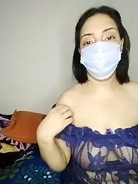 Snapshot of maria_sexyyyy chatting on 10/30/25, 01:34 maria sexyyyy online show from 10/30/25, 01:34