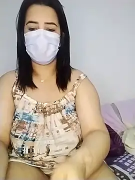 Snapshot of maria_sexyyyy chatting on 11/18/25, 10:52 maria sexyyyy online show from 11/18/25, 10:52