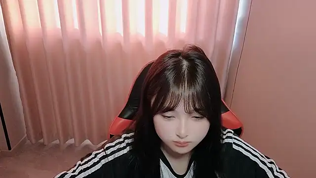 xxz98 online show from 04/18/26, 09:57